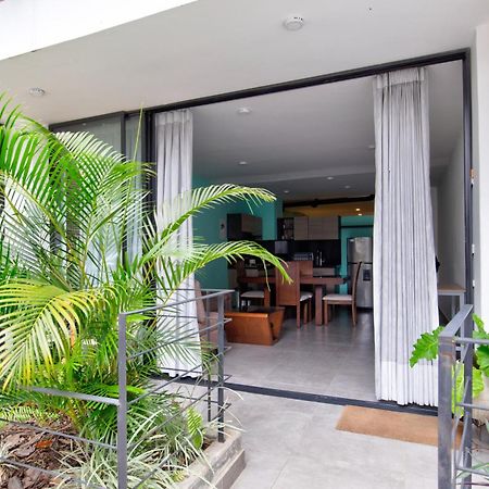 Moonshine Boutique Hostal Cali Exterior foto