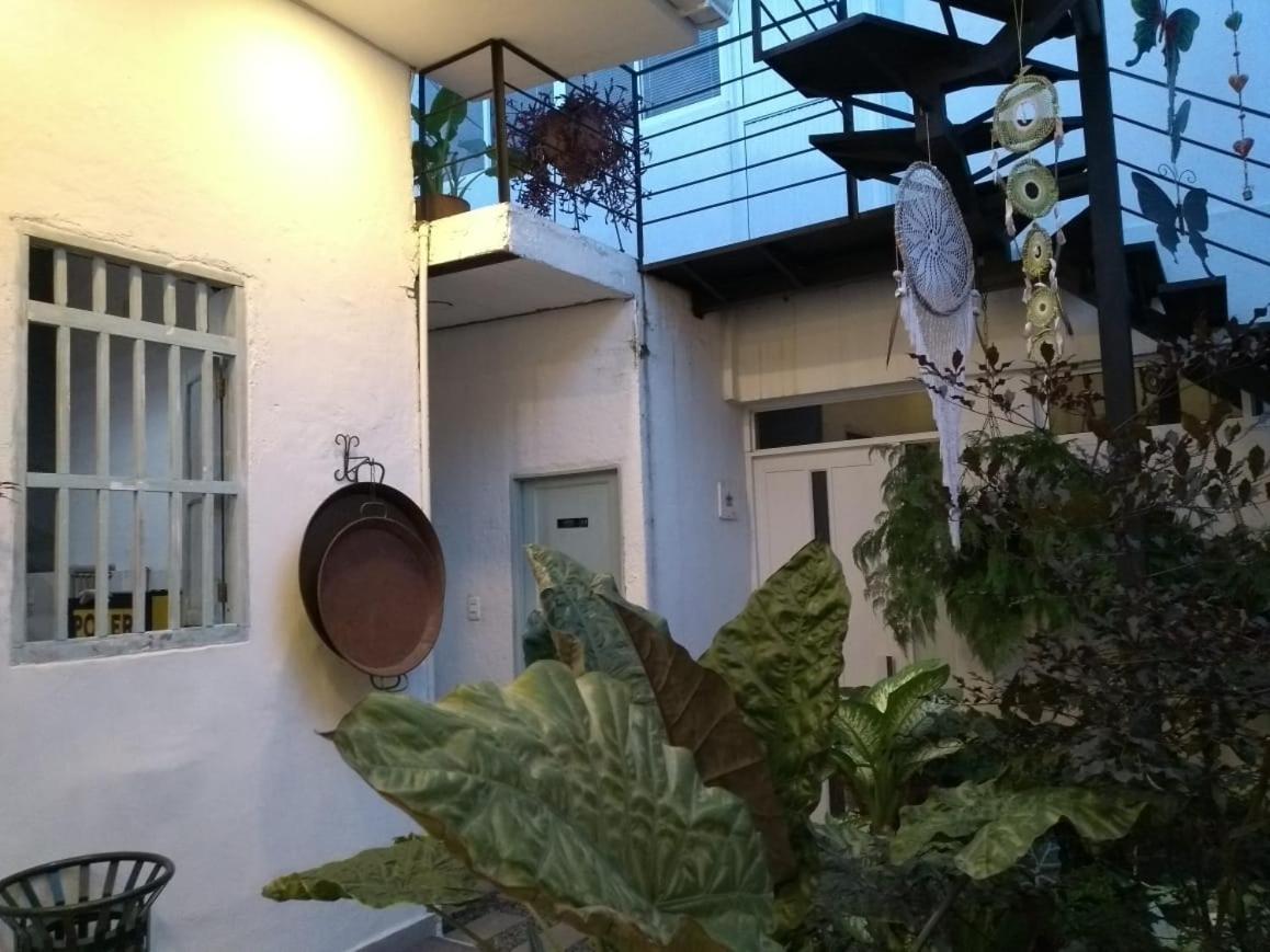 Moonshine Boutique Hostal Cali Exterior foto